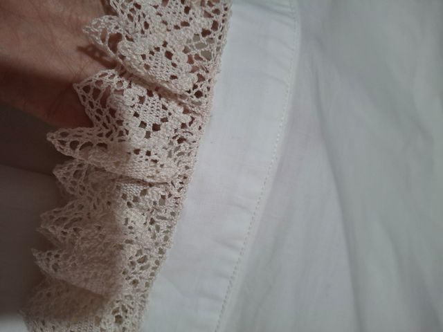 Sábana individual bordada a mano