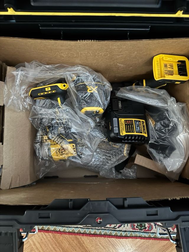 Kit DeWalt 6 Herramientas Brushless ToughSystem 2.