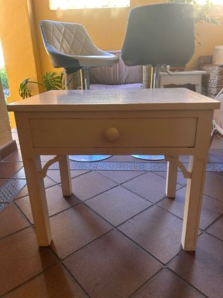 Mesa auxiliar madera maciza hecha a mano