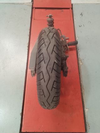 Suzuki GS 500 Parte Trasera Completa