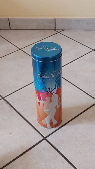 Scatola di latta Champagne Nicolas Feuillatte