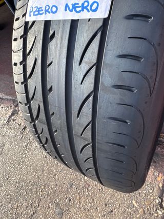 Neumático Pirelli 245/40R18 PZero Nero