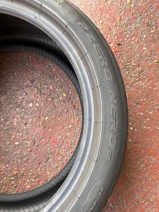 Neumático Pirelli 245/40R18 PZero Nero