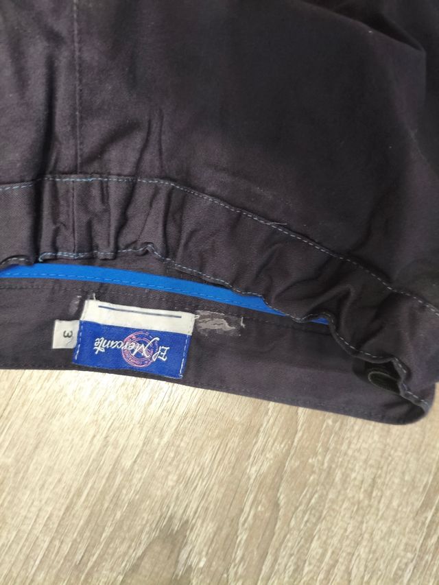 Pantalón corto uniforme colegio aquila talla 3