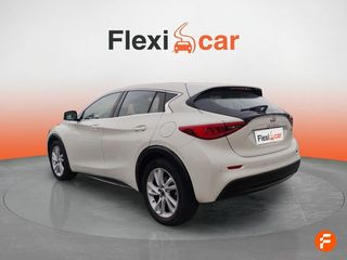 Infiniti Q30 1.6T 90kW (122CV)