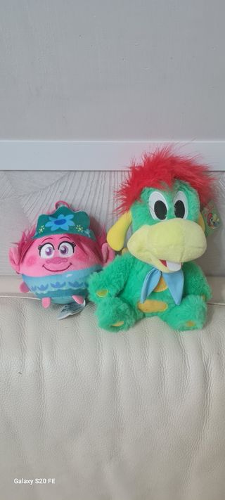 Peluche Poppy Trolls e amico drago di gardaland 