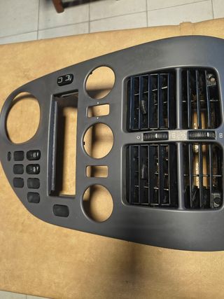 Consola Central Mercedes Vito difusores de aire 