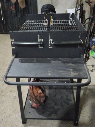 Barbacoa de hierro casi nueva