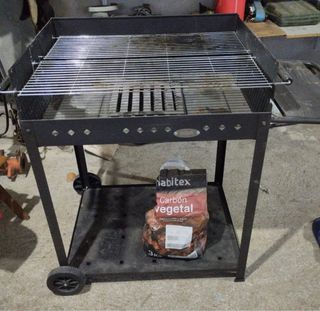 Barbacoa de hierro casi nueva