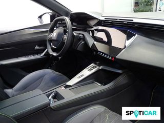 Peugeot 408  408  PLUG-IN HYBRID 225 e-EAT8 GT