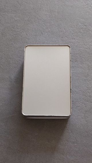 Scatola di latta Saiwa vintage