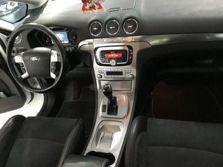 Ford S-MAX 2008