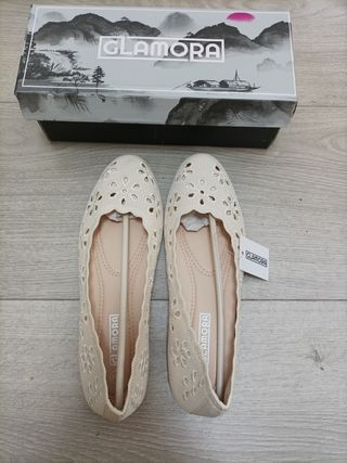 Zapatos Planos Glamora Floral Calado Talla 38