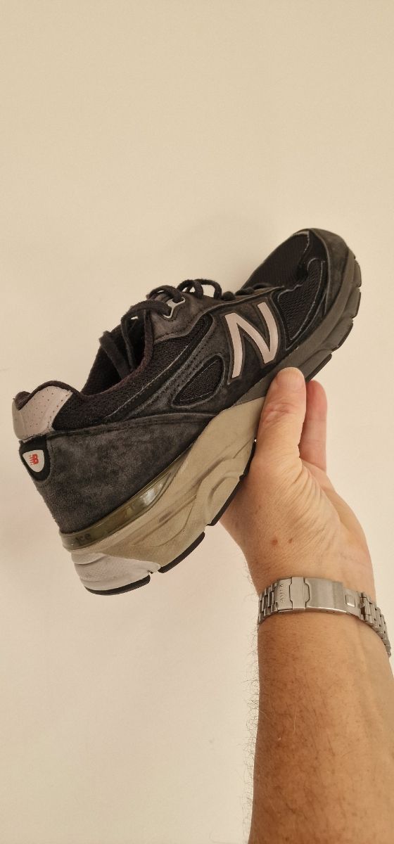 New Balance 990 V4 Made in THE USA