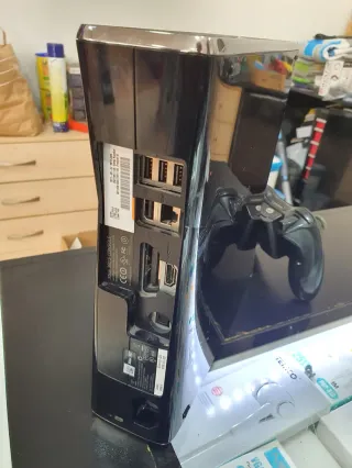 Xbox 360 Negra con Mando