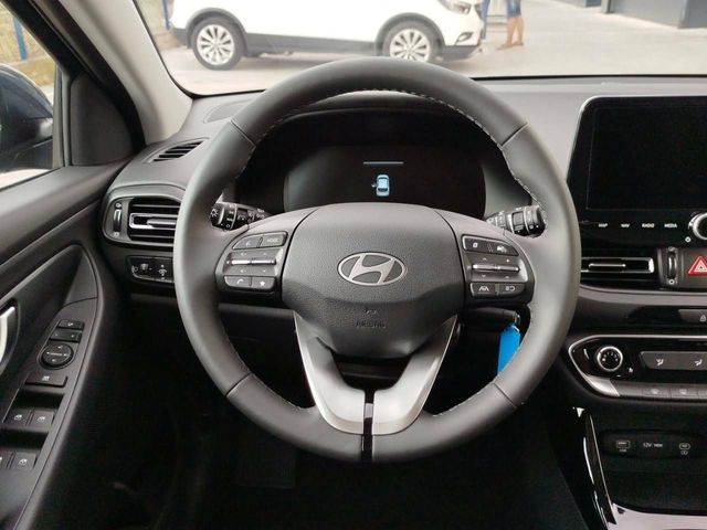 Hyundai i30  1.5 DPI Klass