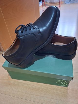Zapatos de vestir negros para hombre