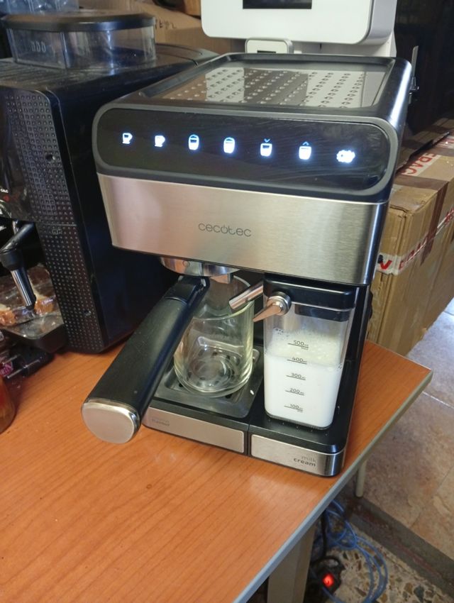 Cafetera Cecotec Instant CCino