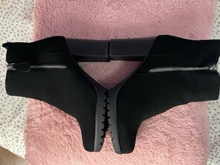 Botas negras de tacón