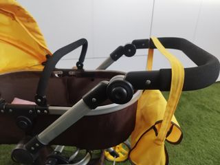 Carrito de muñecas MIYO marrón y amarillo