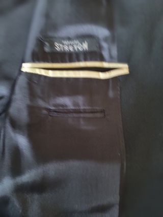 Completo uomo nero