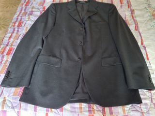 Completo uomo nero
