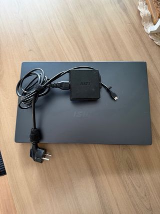 Portátil MSI Prestige 15
