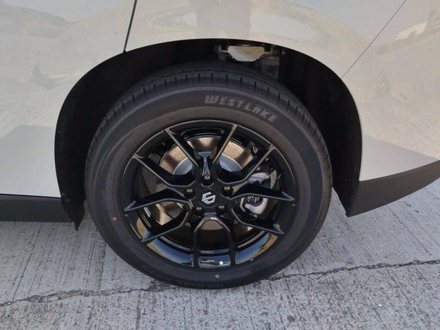 Leapmotor C10  C10 REEV 28.4 kWh  Auto Style