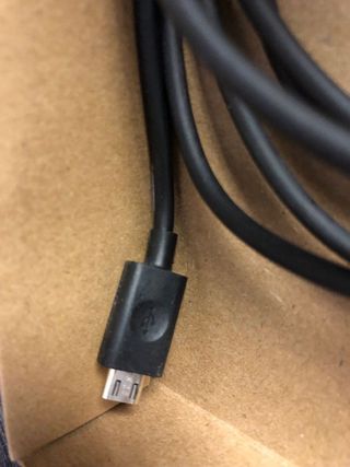 Cable de tipo USB- Amazon Basics