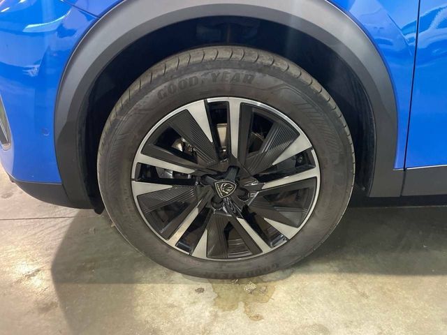 Peugeot 2008   BlueHDI 130 S&S EAT8 GT