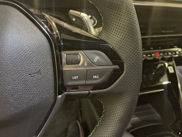 Peugeot 2008   BlueHDI 130 S&S EAT8 GT