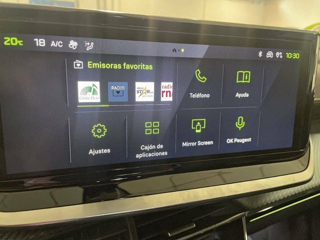 Peugeot 2008   BlueHDI 130 S&S EAT8 GT