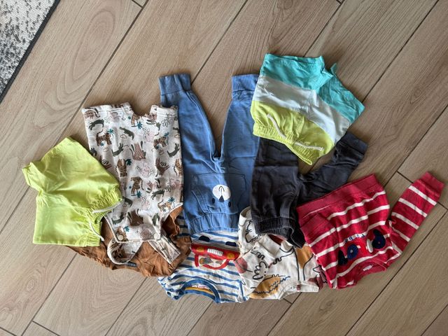 Abbigliamento bambino 9/12 messi 