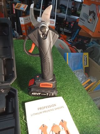 Forbici potatura a doppia batteria 48VF Li-ion