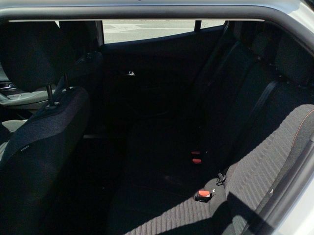 Peugeot 2008   Puretech 100 S&S BVM6 Active