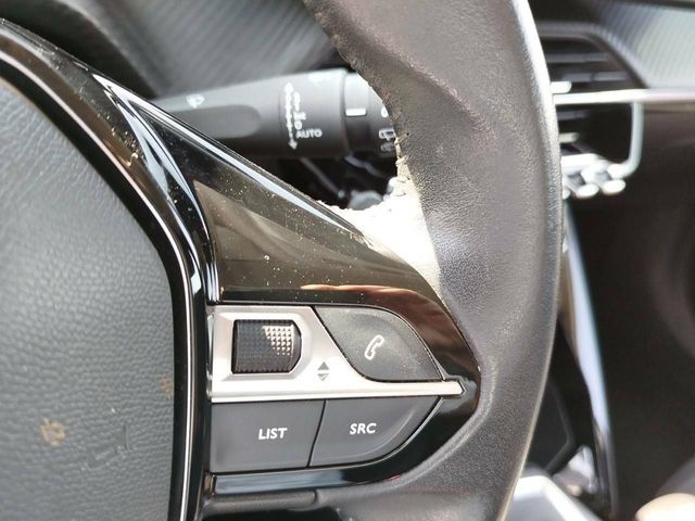 Peugeot 2008   Puretech 100 S&S BVM6 Active