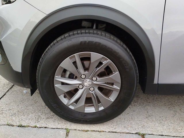 Peugeot 2008   Puretech 100 S&S BVM6 Active