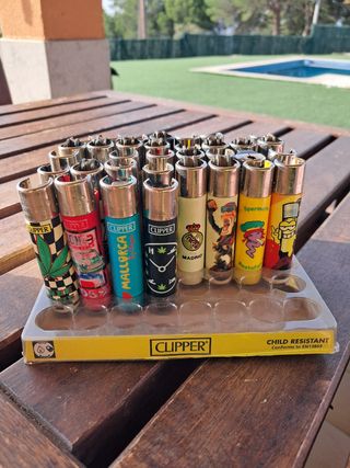Lote de  mecheros Clipper