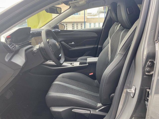 Peugeot 308  5P  PureTech 130 S&S EAT8 Allure