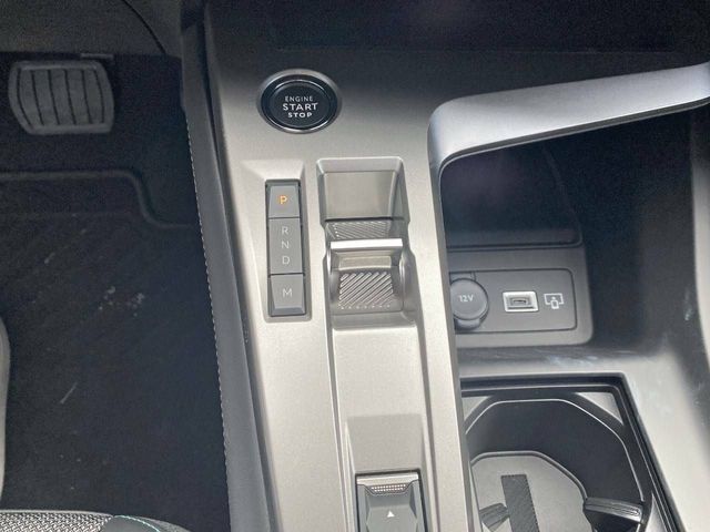 Peugeot 308  5P  PureTech 130 S&S EAT8 Allure