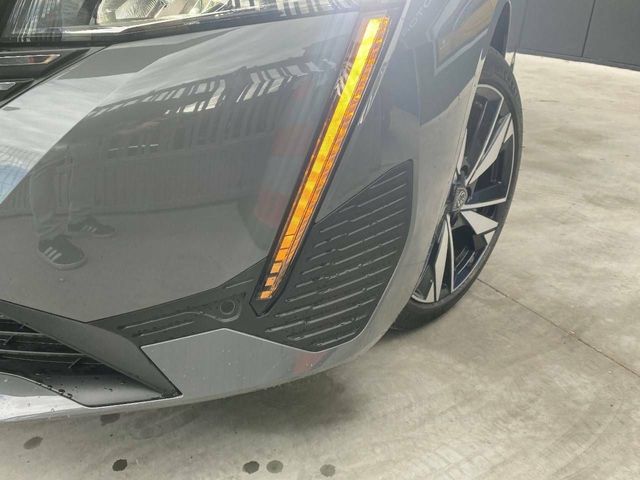 Peugeot 308  5P  PureTech 130 S&S EAT8 Allure