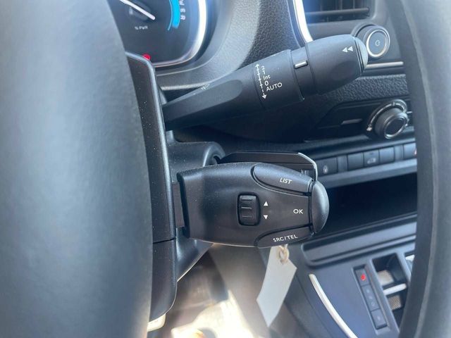 Peugeot Expert eExpert 3 eExpert Furgón 75kWh 136 Standard -