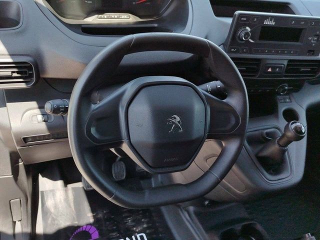 Peugeot Partner   Standard 600kg BlueHDi 73kW Pro