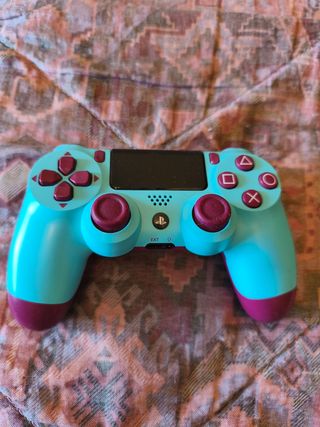 Mando PS4 Berry Blue