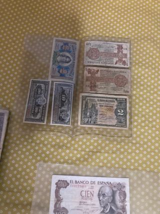 Colección de Billetes y Monedas