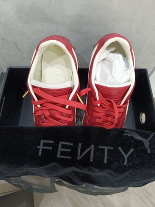 Zapatillas Puma Fenty Rojas y Blancas