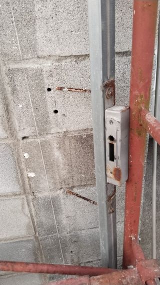 Portón Metálico 2.90 x 2.97