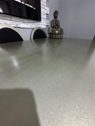 Mesa y 4 Sillas Comedor