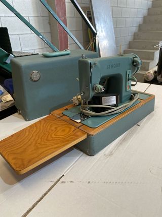 Máquina de coser Singer vintage