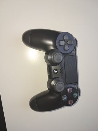PlayStation 4 Slim 1TB Negra